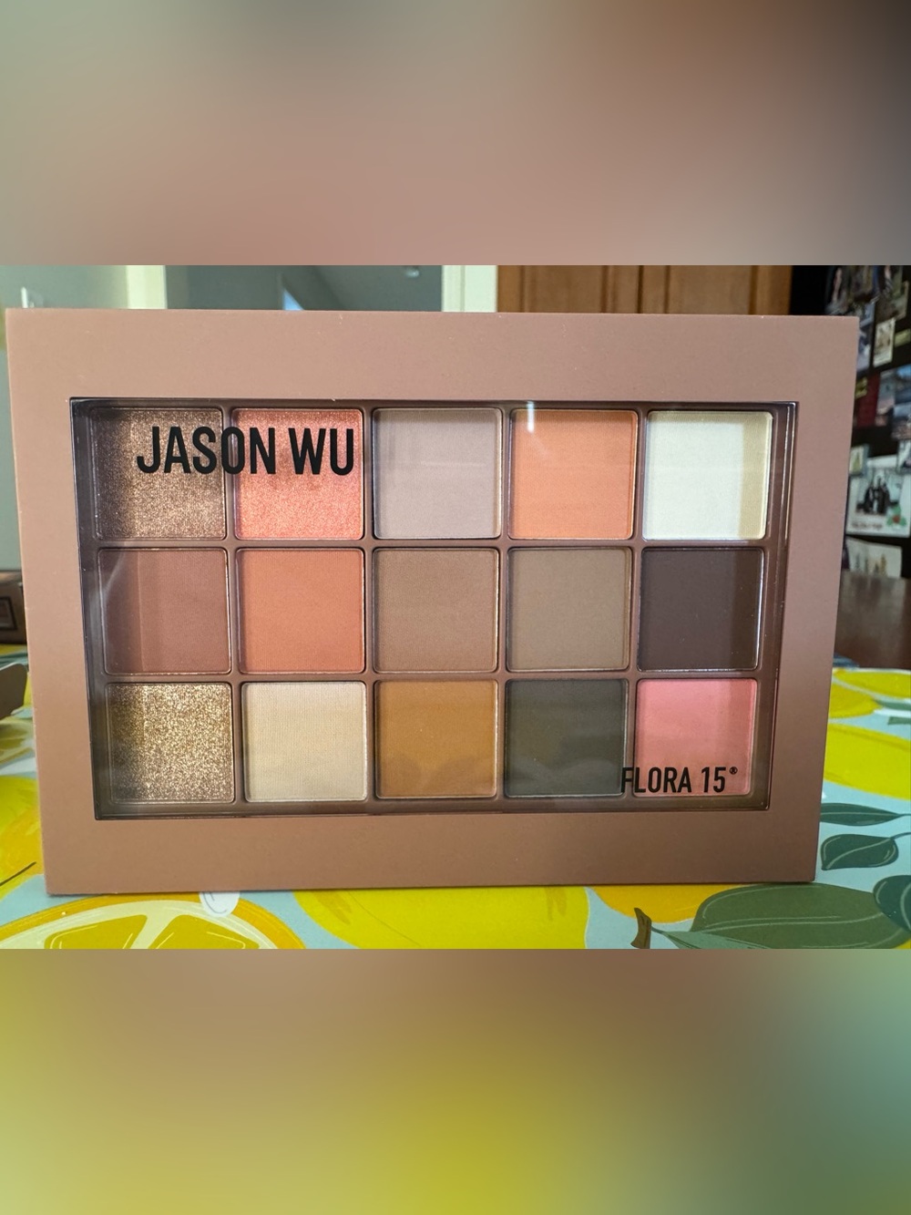 BNIB Jason Wu Flora 15 - colour 01 night rose